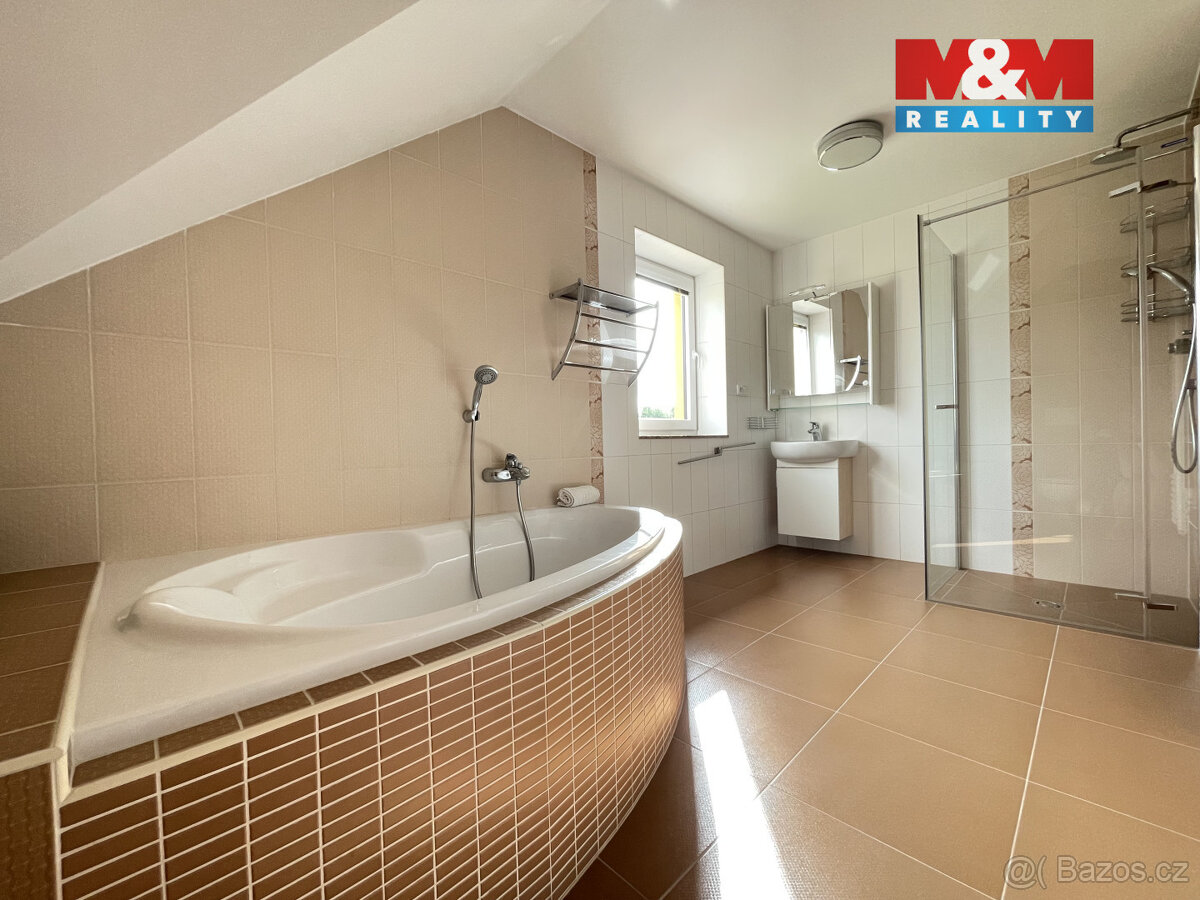 Prodej domu, 168 m², České Budějovice, ul. Holkovská - 10