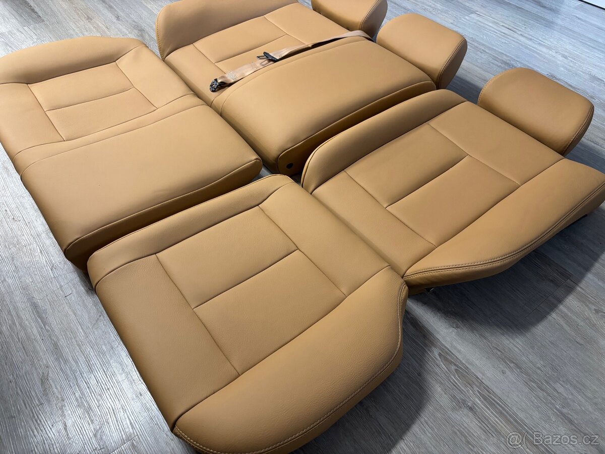 Škoda Octavia 1, Laurin a Klement - 10