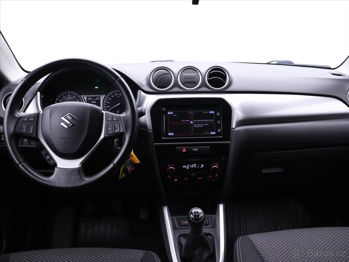 Suzuki Vitara 1,6 VVT 88kW CZ Premium 2.Maj (2017) - 10