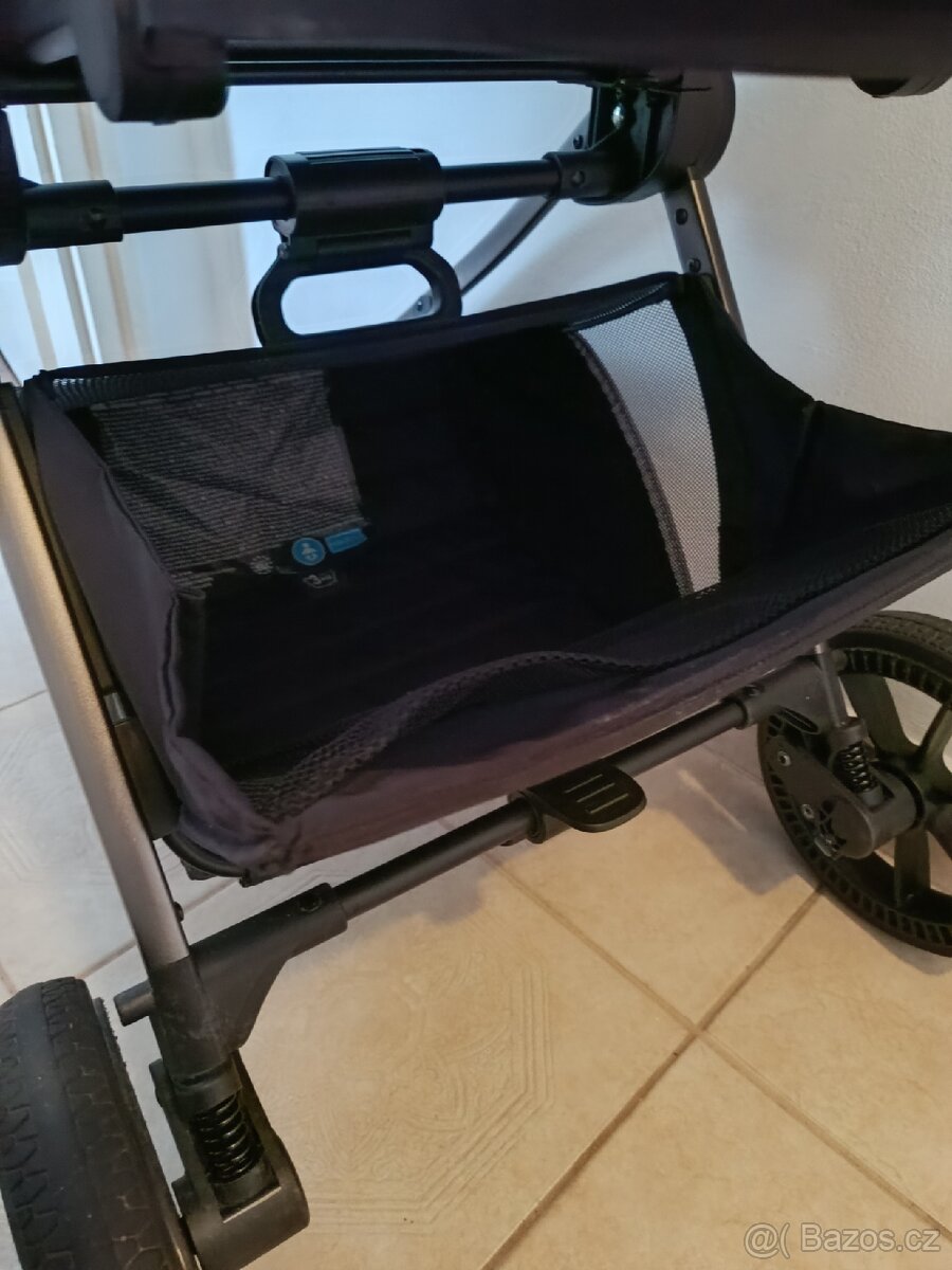 Kočárek Carrello Ultra - 10