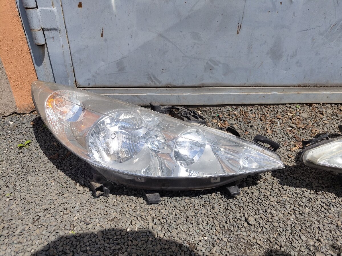 Předek Peugeot 207 EZRC - 10