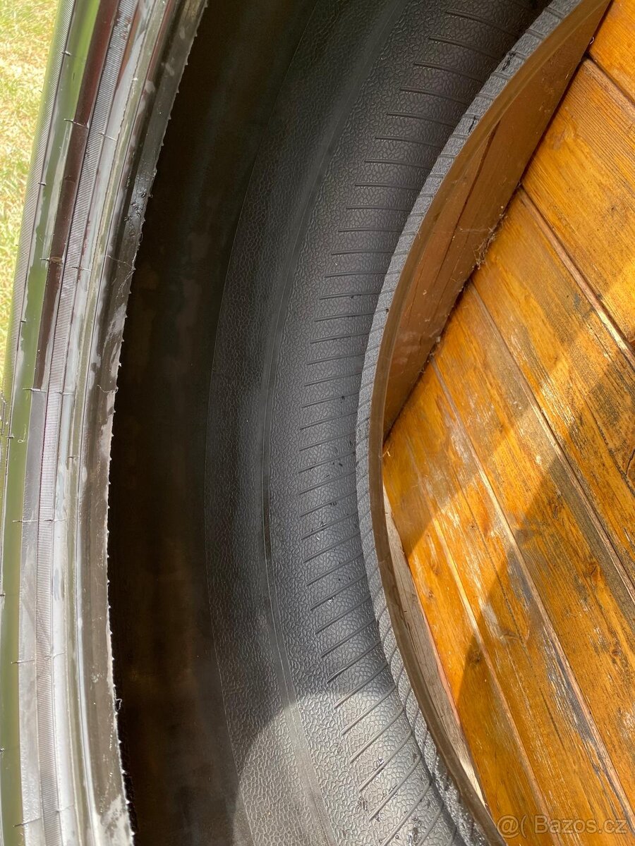 2x Pneu Pirelli Scorpion 235/55/18 letní - 10