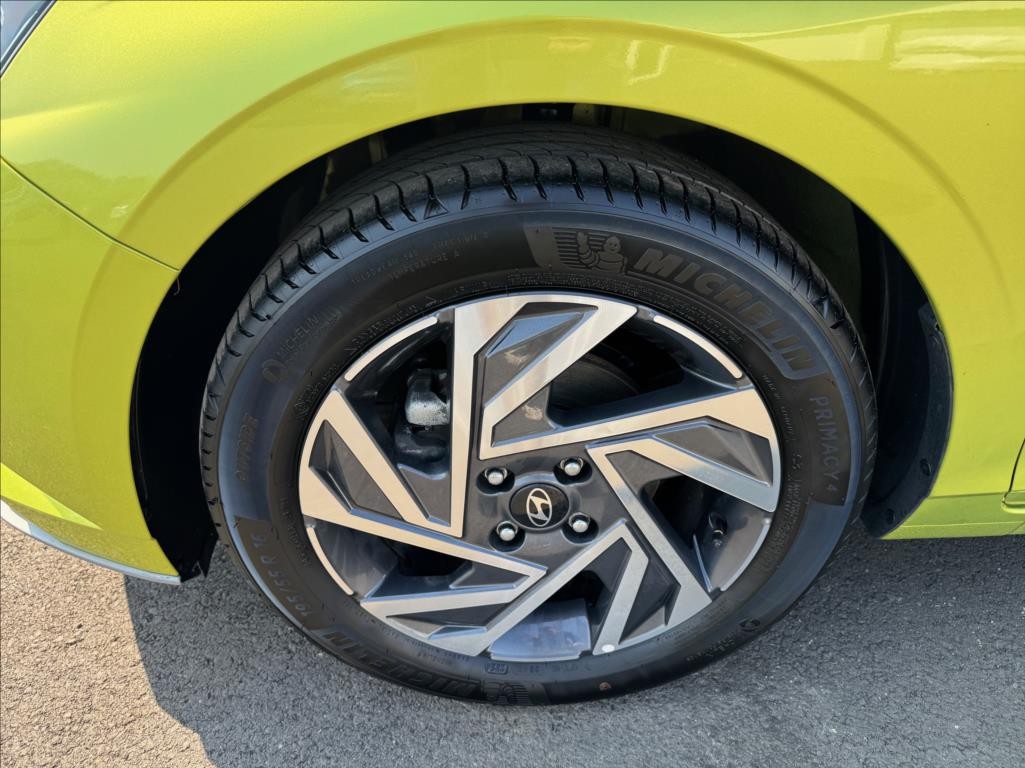 Hyundai i20 1,2 (2025) - 10