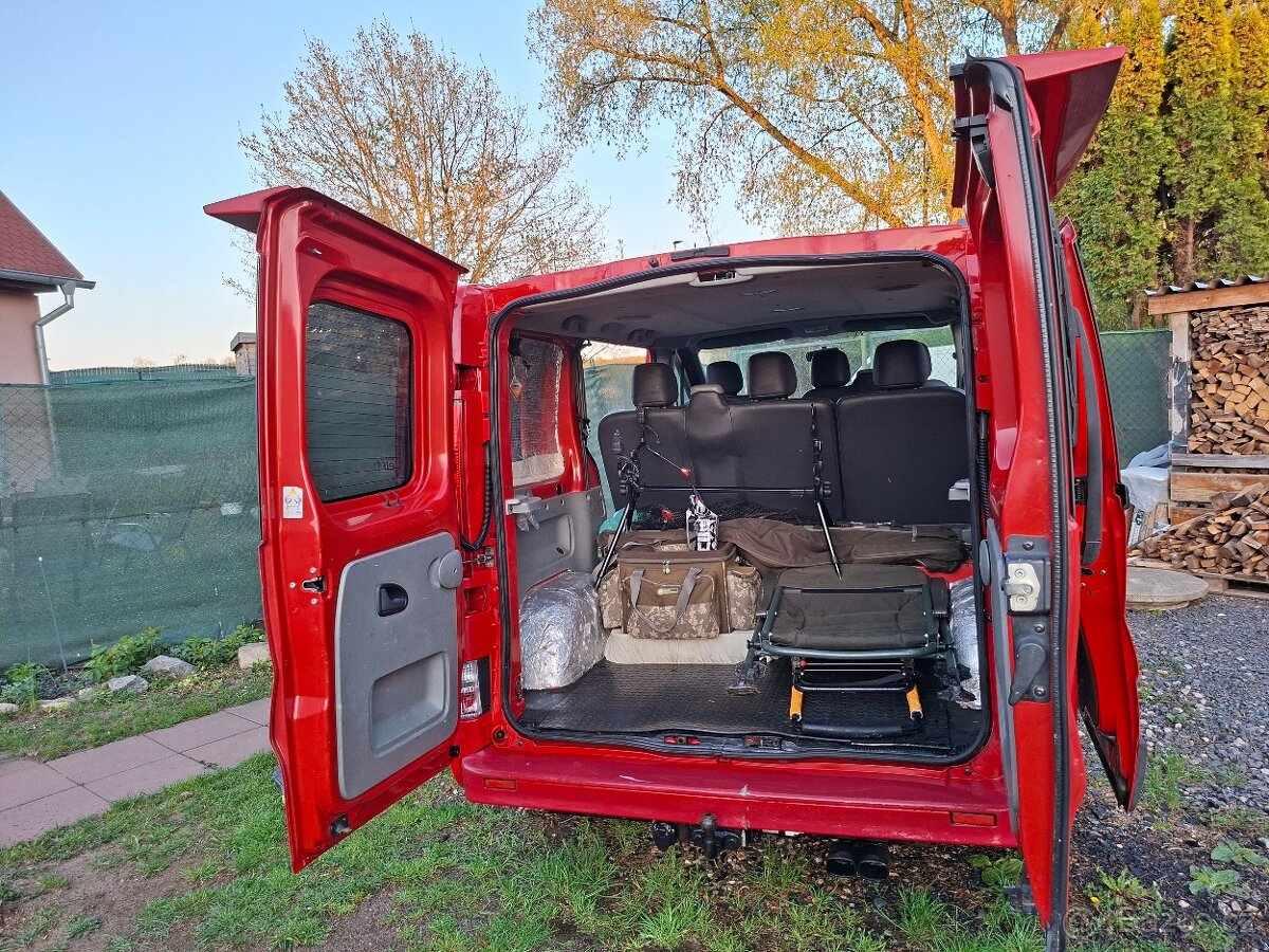 Prodam Renault Trafic 2.0 DCI - 10