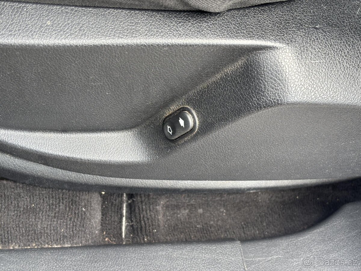 Ford S-MAX 2.2 TDCi , 129 kW nafta, 2009 - 10