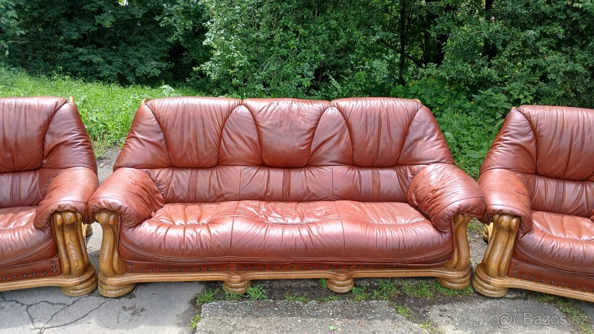 Kožená sedací souprava 3+1+1 s masivním dřevem - 10