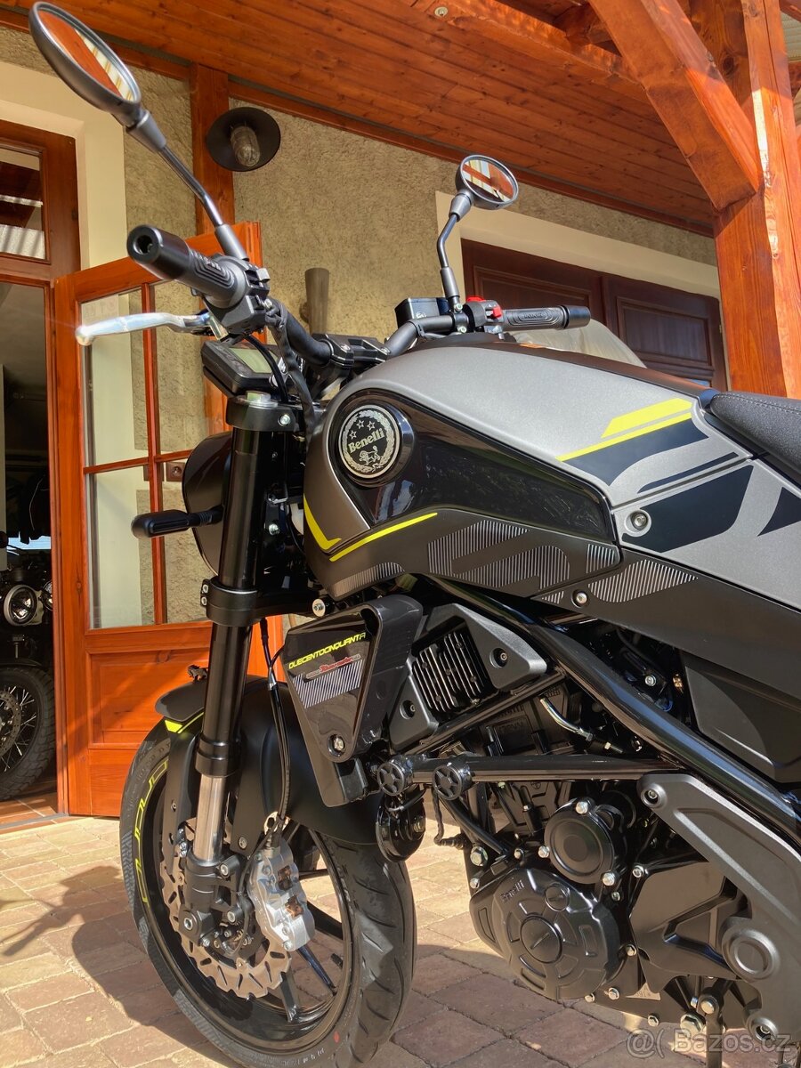 Benelli Leoncino 250 - 10