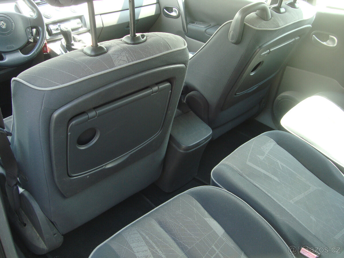 Renault Megane Scenic 1,6 - 10