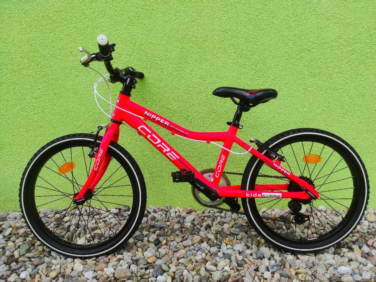 Značkové kolo CORE NIPPER 20" (růžová neonová) - 10