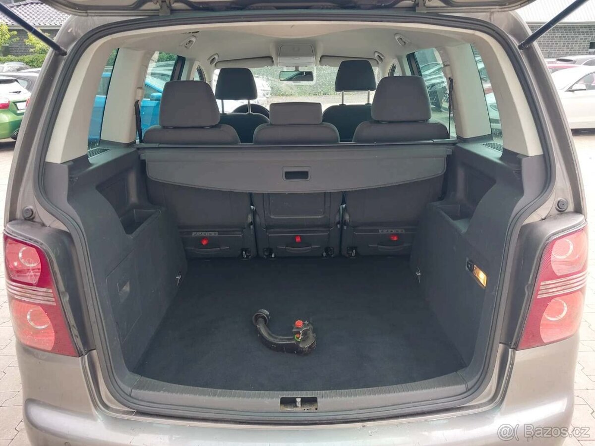 Volkswagen Touran II 2.0 Tdi 103 KW HIGHLINE 4/2007 181tkm - 10