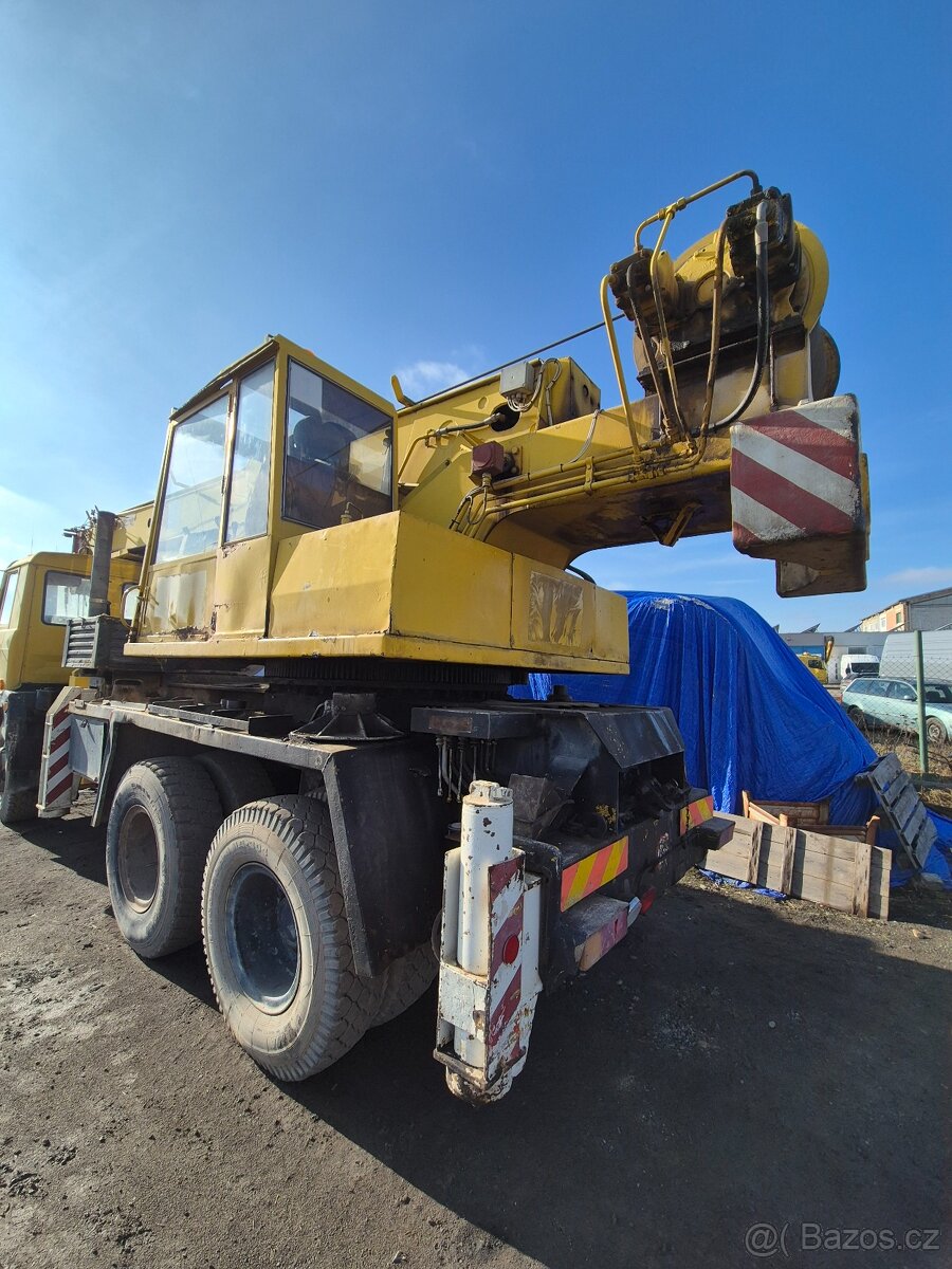 Tatra T815 AD 20 - 10