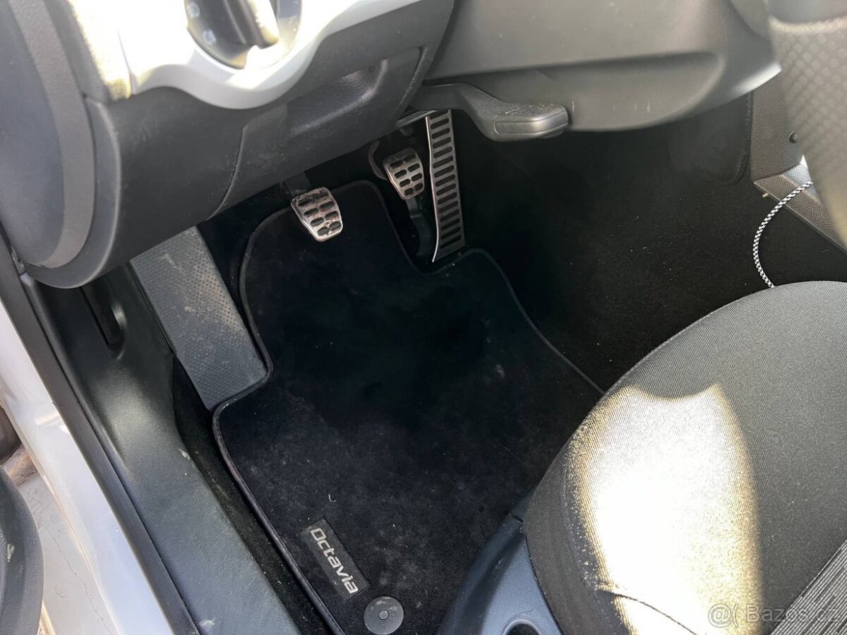 Škoda Octavia A5 - 10