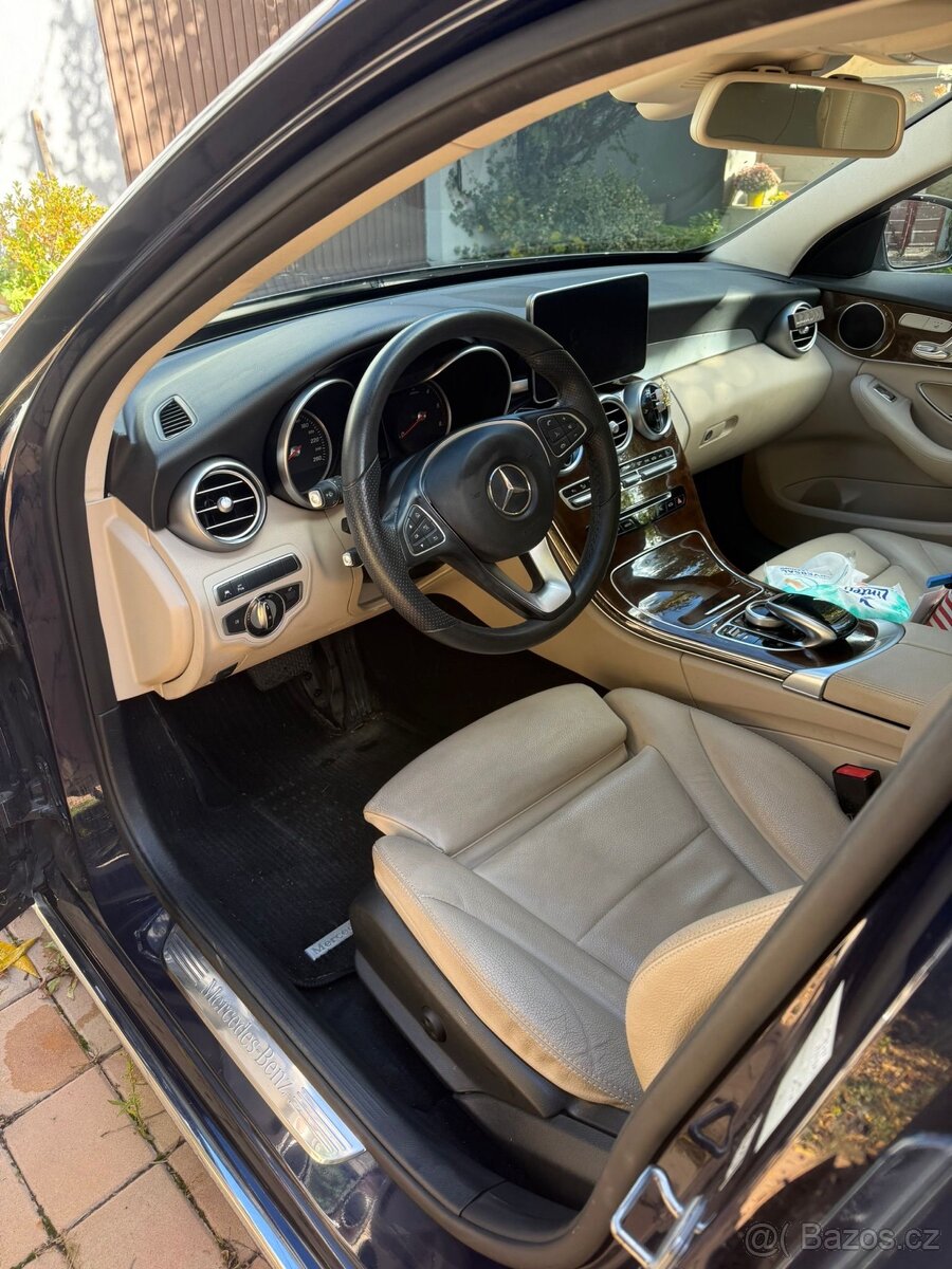 Mercedes-Benz C 250 D 4MATIC DPH - 10