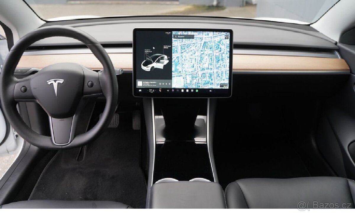 Model 3 RWD 325PS Aut 4xVýhř AL Kůž DPH Nav Kam360 PDC 11/22 - 10