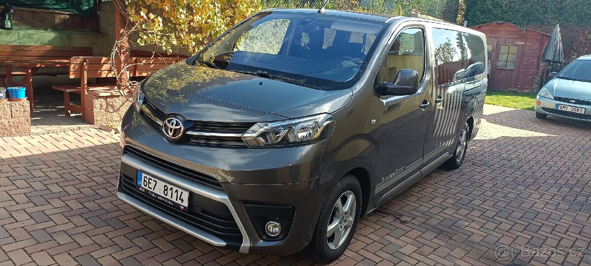 Toyota Proace 1.6 TDI 2017r.v - 10