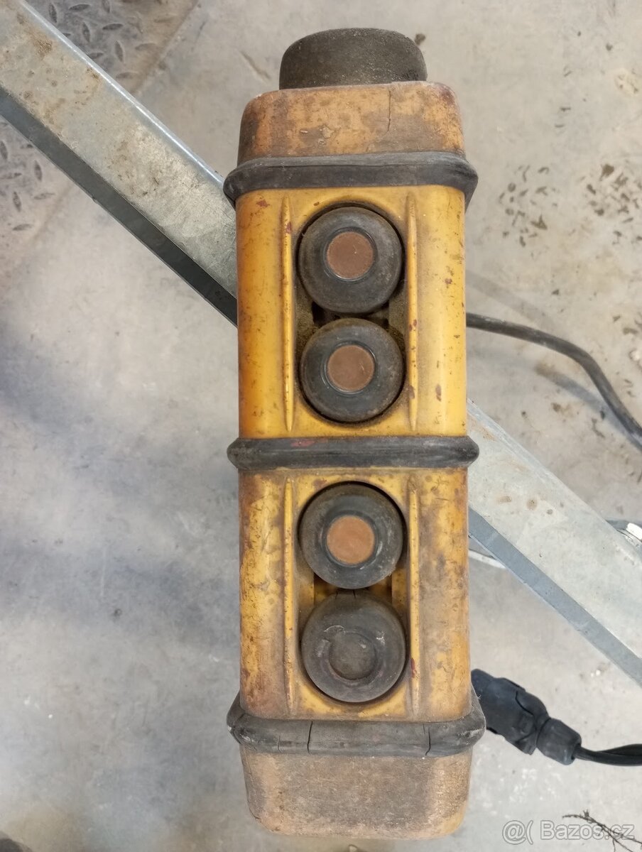 Zvedací zarizeni - 10