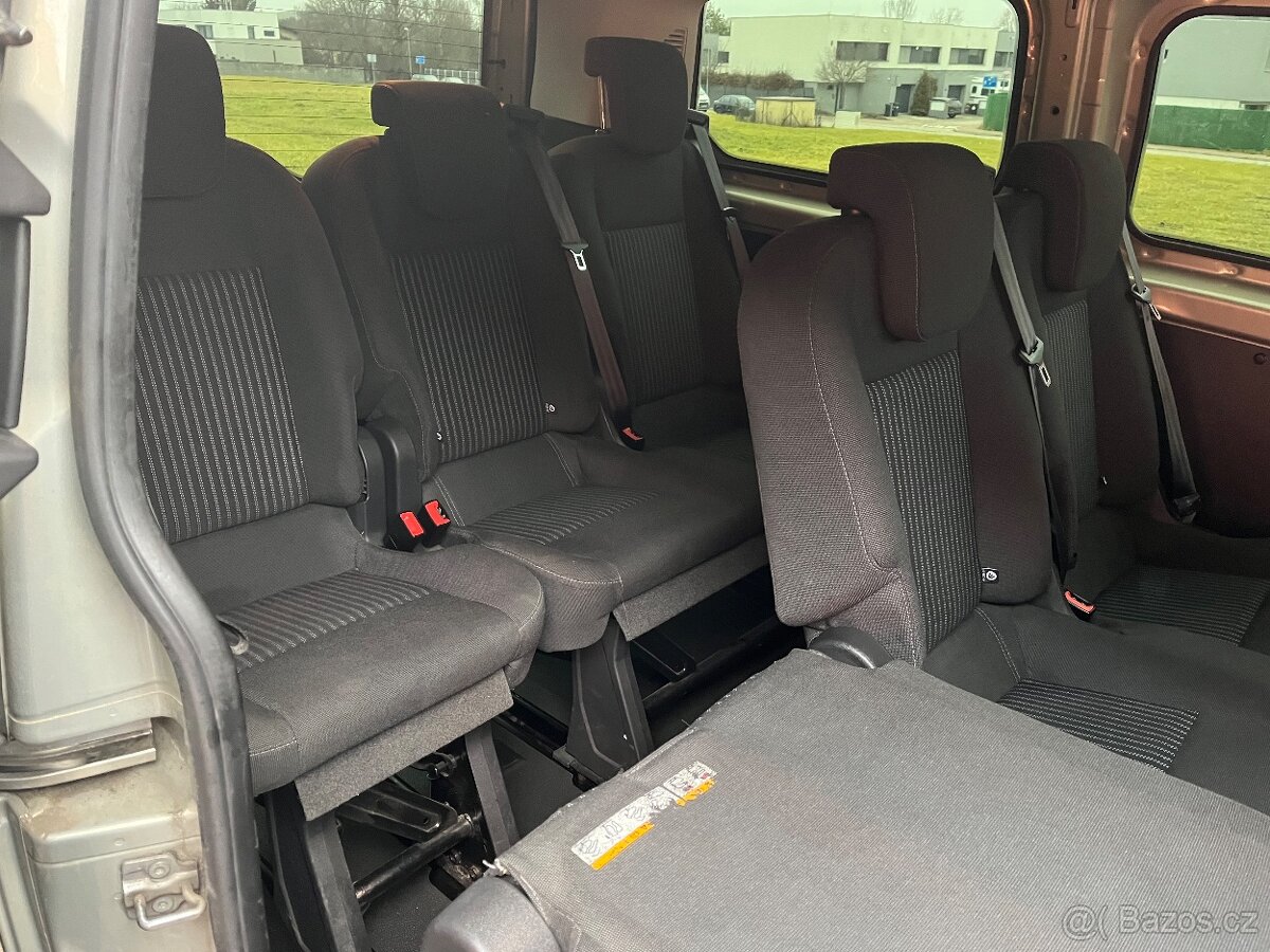 Ford Transit Custom 2.2 TDCi 9 Míst - 10