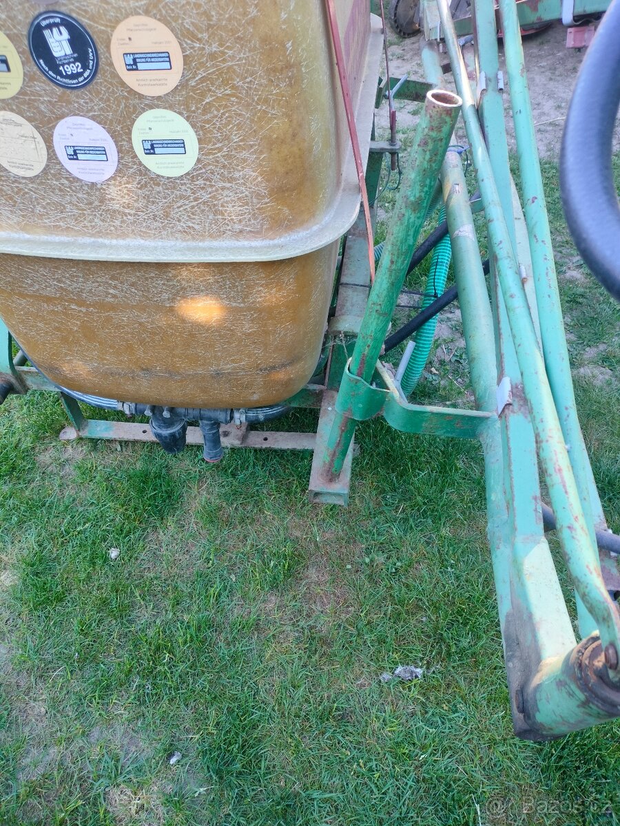 postřikovač zn HOLDER 3000 kč - 10