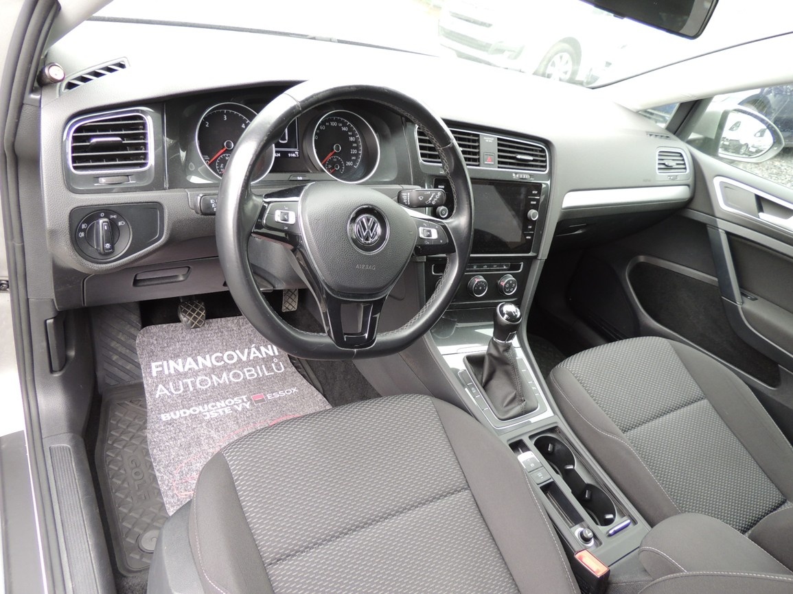 VW Golf Variant 1.6TDi,85kw,2018,2.maj.-21%DPH - 10
