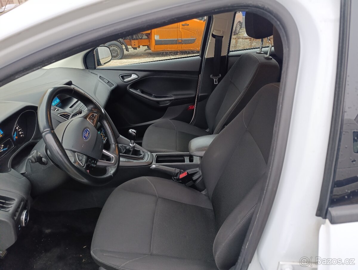 Ford Focus 2017 - 10