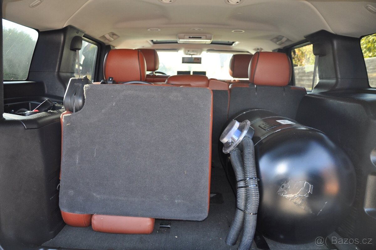 HUMMER H2 6.2 V8, poslední model, facelift - 10