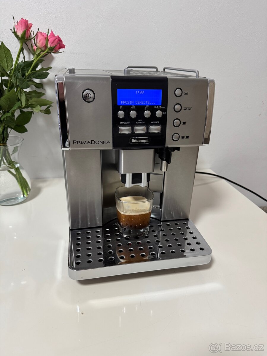 Prodám kávovar Delonghi PrimaDonna ESAM 6600 - 10