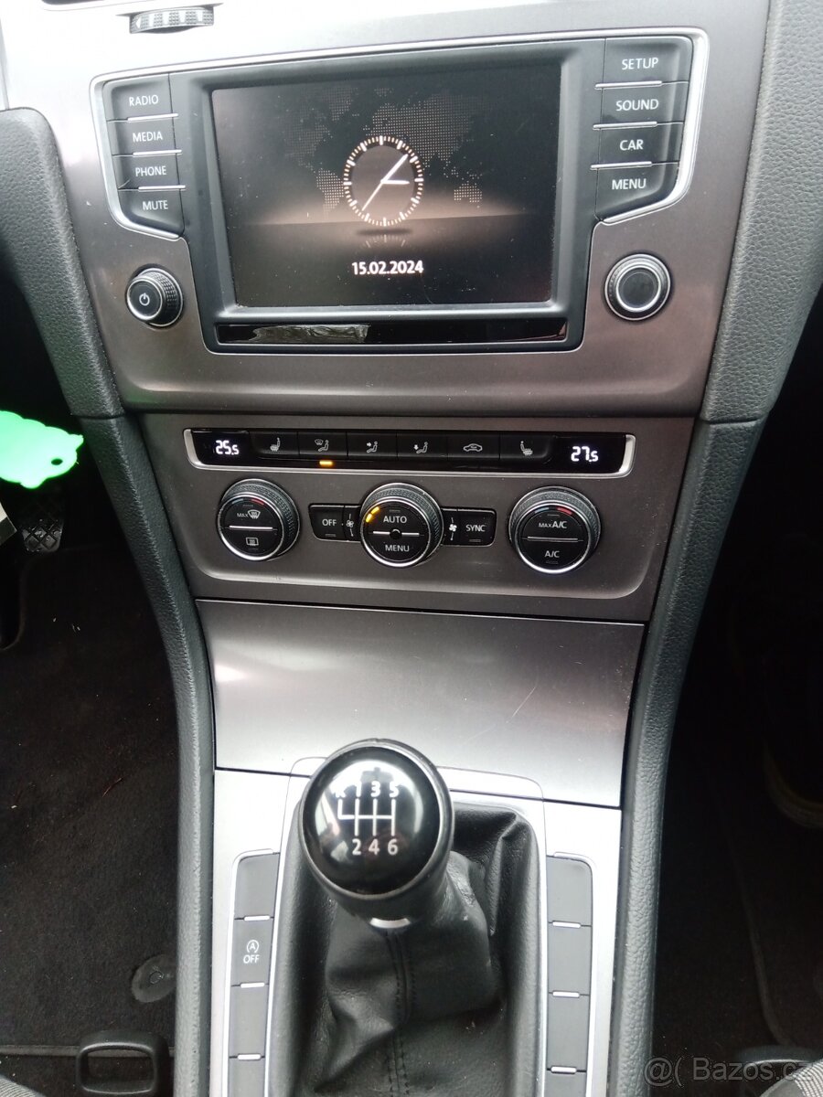 Prodám VW Golf 7 - 10