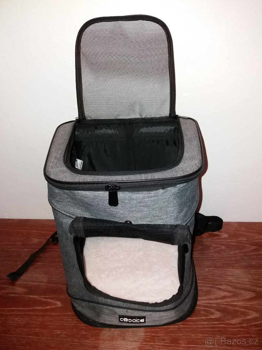 Batoh pro domácí zvířata, pelíšek, oblečky a další - 10