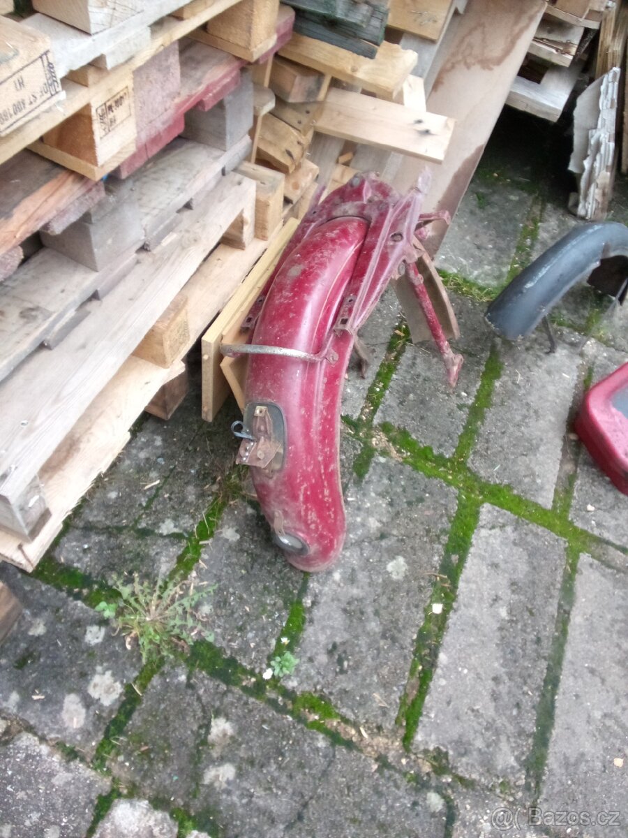 Blatníky Stadion,pulbuben Čz,b,t - 10