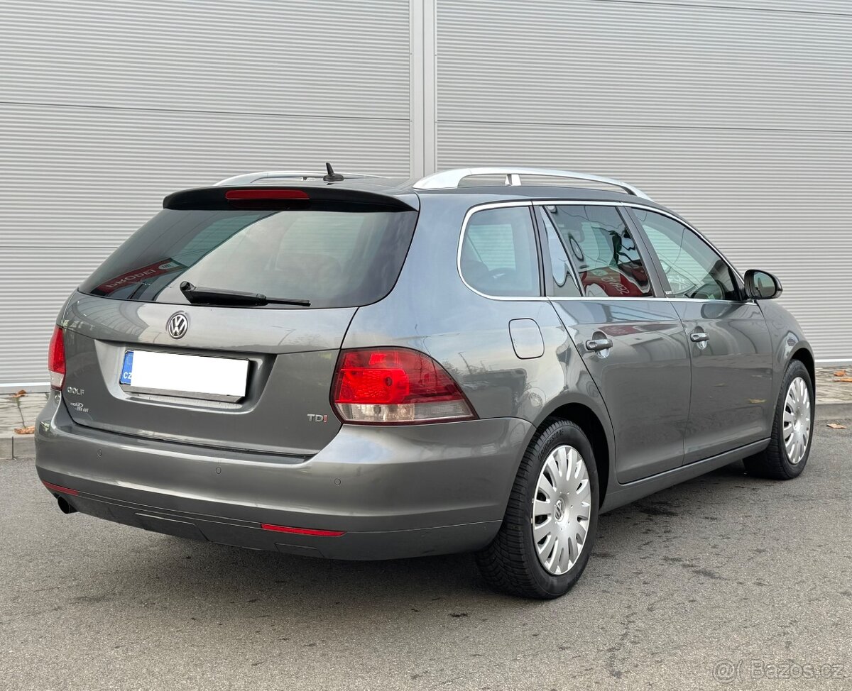 VW Golf VI 1.6TDI 77KW Style,Výhřevy,Senzory,Tažné,Digi AC - 10