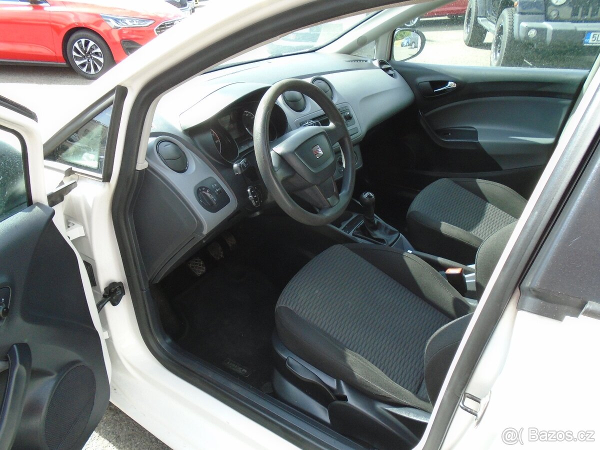 Seat Ibiza 1.2 TSI 77kW SERV.KNIHA - 10