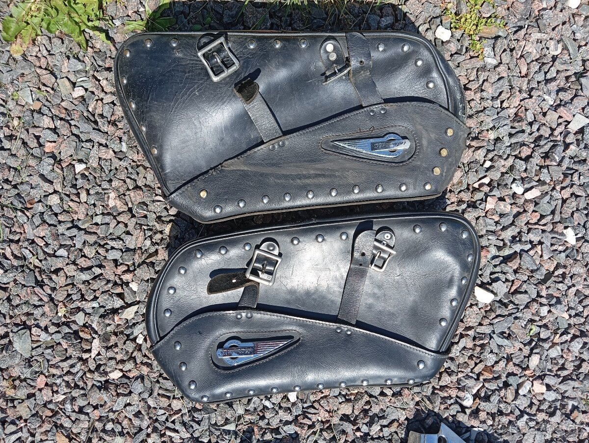 Suzuki VL 1500 LC Intruder(2004) - 10