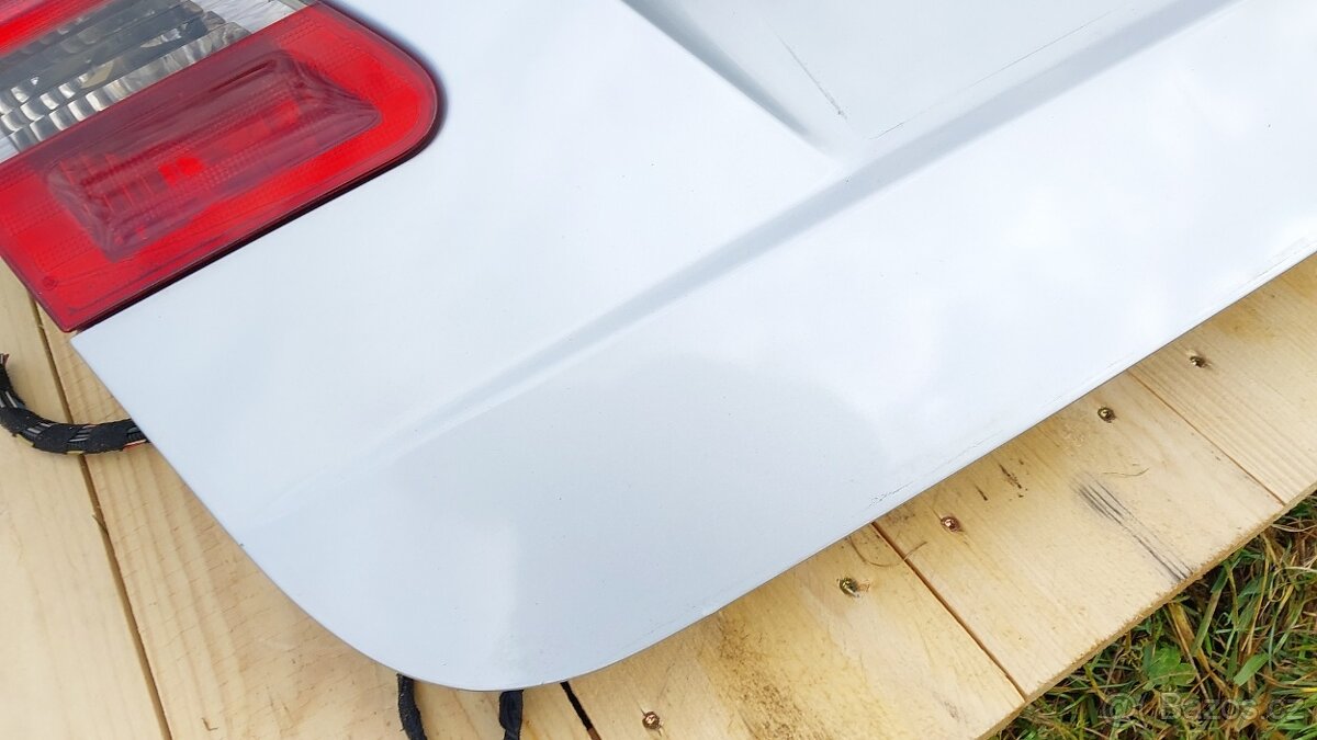 Mercedes W245 B180 - Dveře kufru stříbrné - 10