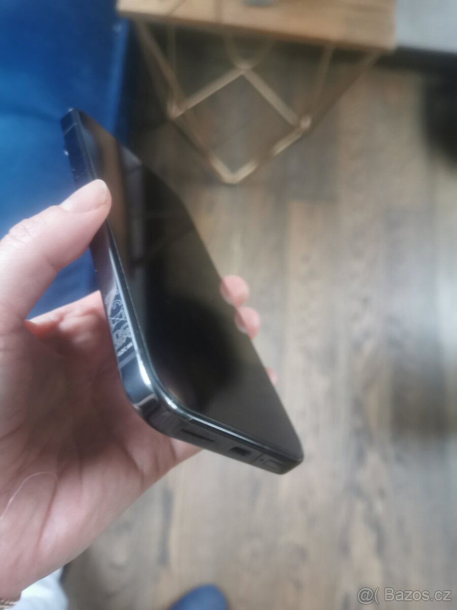 Google Pixel 9 Pro XL, 512 GB - bez poškození - 10