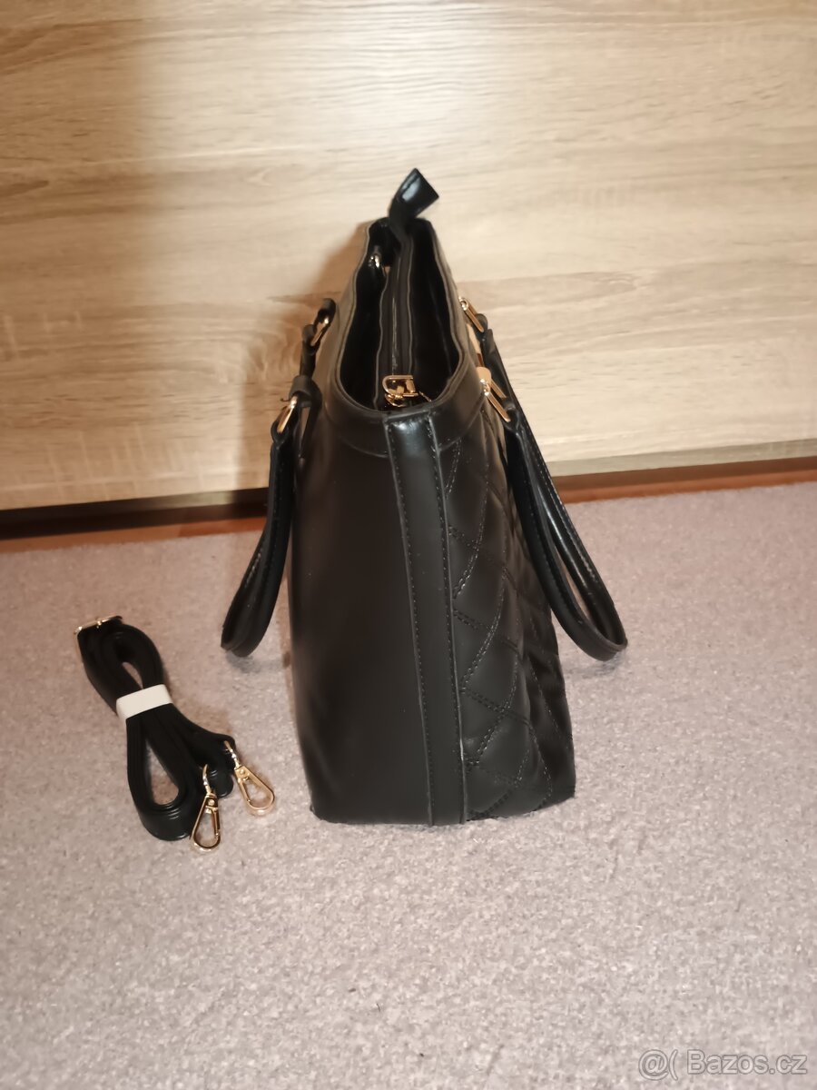 Dvě kabelky - kufřík - 10