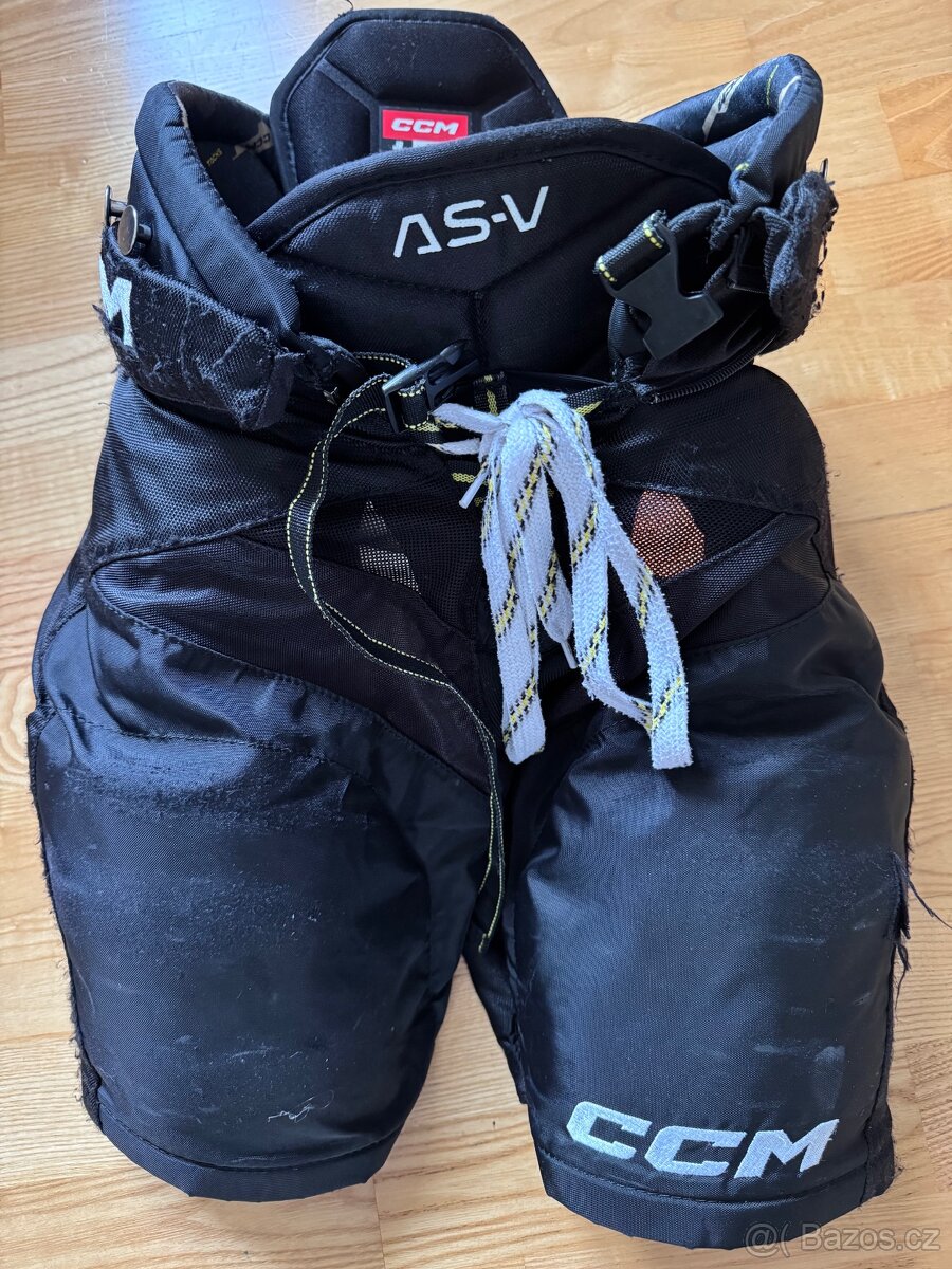 Hokejová výstroj Bauer/CCM - junior M - 10