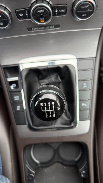 VW Passat 2,0 TDI r.v. 2013 - 10