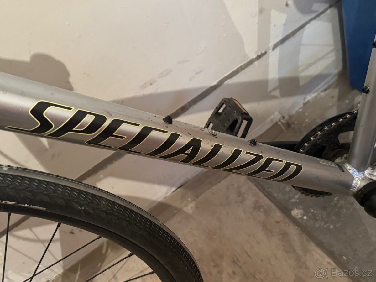 Dívčí kolo Specialized - 10