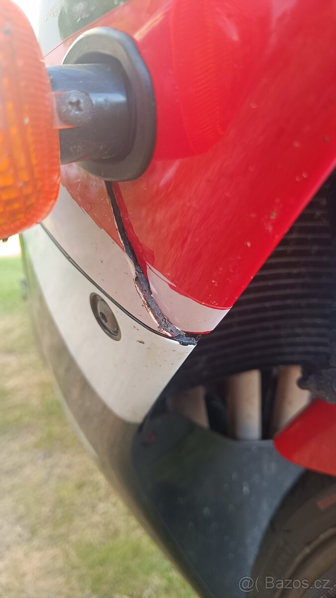 Honda CBR 600F - 10