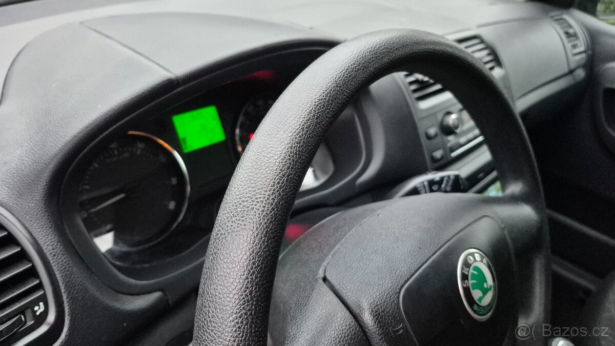 Škoda Fabia II Combi 1.2 TSi Family edition 131000km 2012 - 10