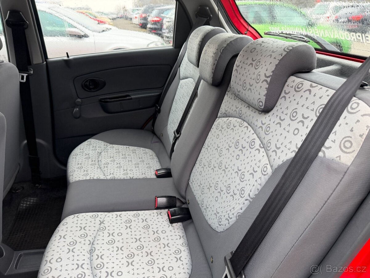 Chevrolet Spark 0.8i - 10