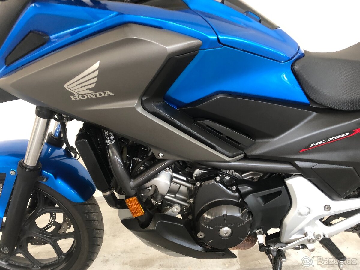Honda NC 750X ABS - 10