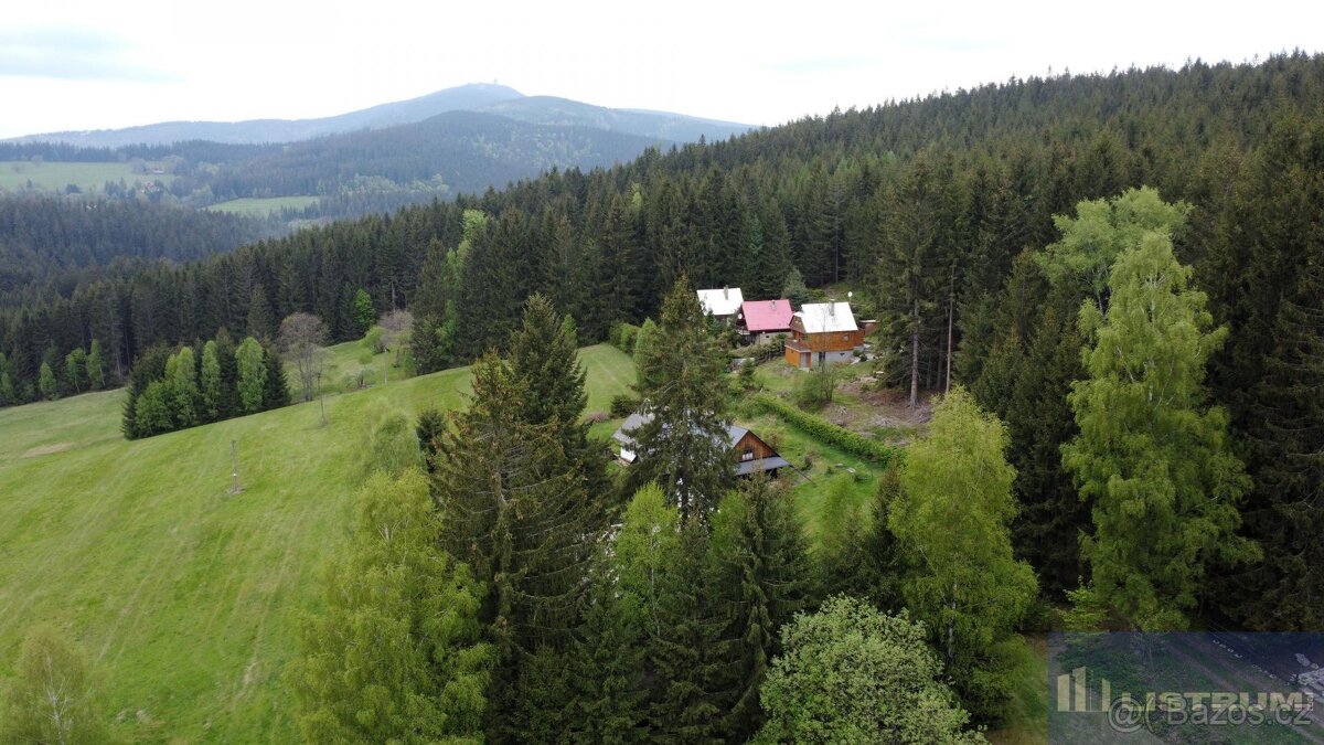 Chalupa v obci Krásná - 10