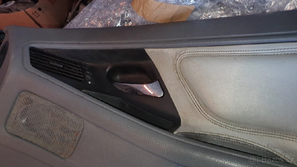 bmw e31 tapce dveří předních šedé - 10