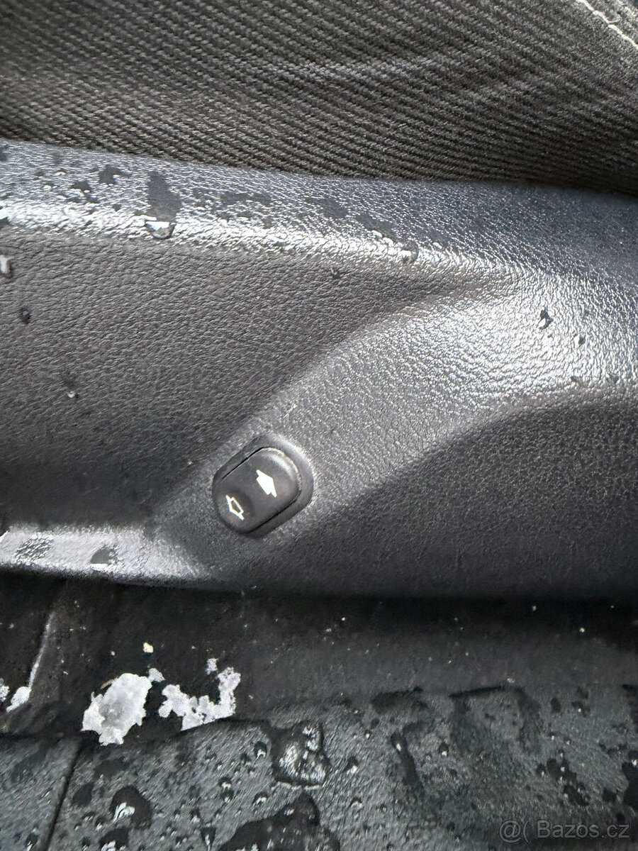 Ford Mondeo 1.6i TOP STAV - 10