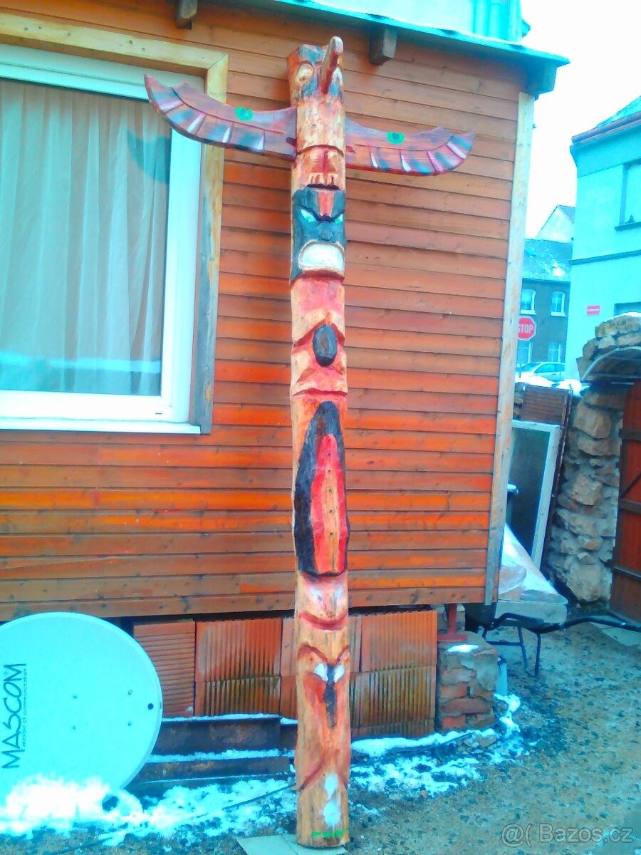 dřevěné sochy, výrob totemů od známého sochaře - 10