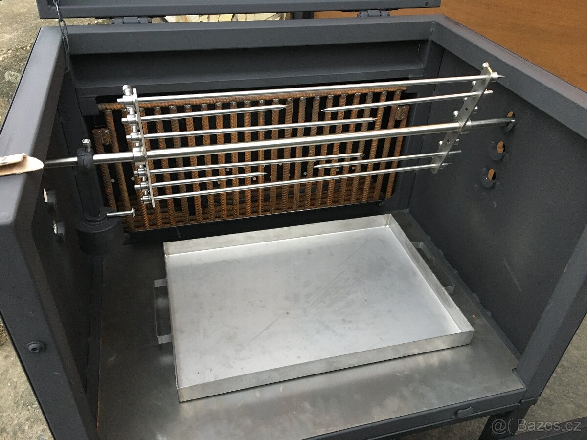 Gril na kýtu, krůtu nebo kuřata - 10