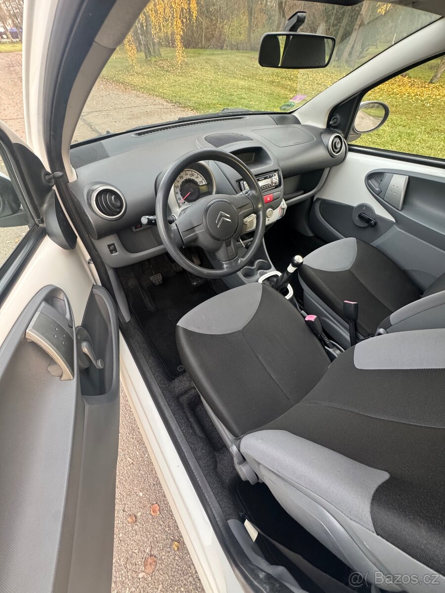 CITROËN C1 1,0i - 10