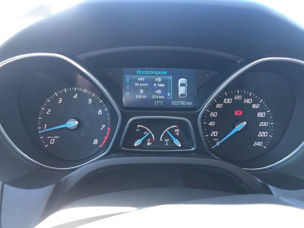 FORD FOCUS 77KW - 10