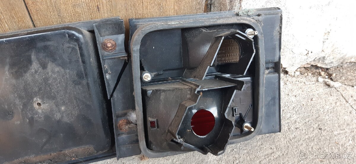 Světla VW Vento - 10